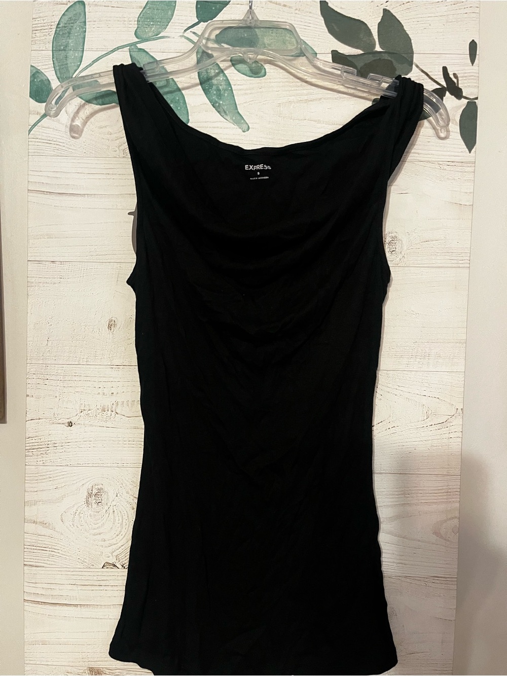 Express Black Scoop Neck Tank Top
